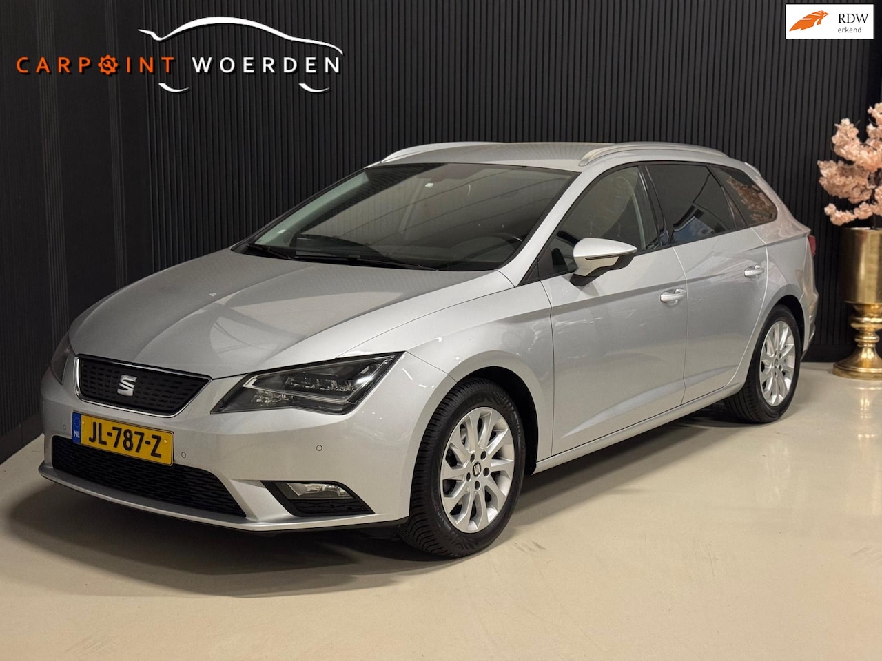 Seat Leon ST - 1.0 EcoTSI Style Connect NAP | CARPLAY | NAVI | CLIMA - AutoWereld.nl