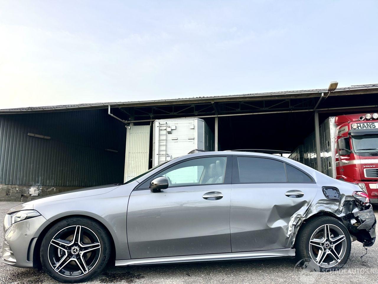 Mercedes-Benz A-klasse - 180 136pk aut + F1 AMG Line - AutoWereld.nl