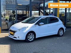 Peugeot 208 - 1.2 PureTech Style - navi - cruise control