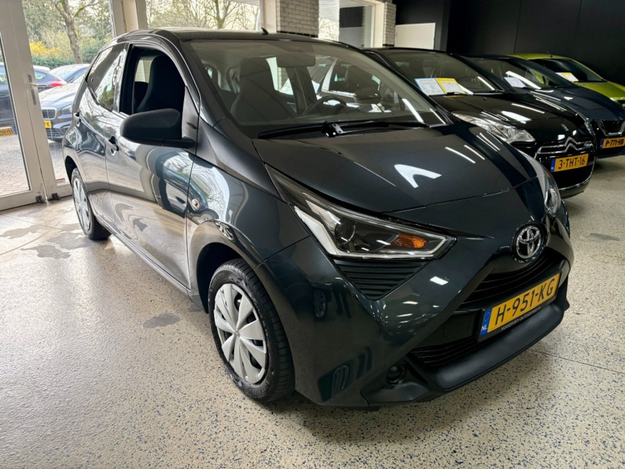 Toyota Aygo - 1.0 VVT-I X-FUN / AIRCO / BLUETOOTH / USB / AUX / LED - AutoWereld.nl