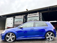 Volkswagen Golf - R 2.0 TSI 4Motion 300pk aut + f1 5drs - pano - leer - camera - navi - stoelverw - 19 inch