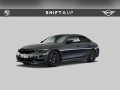 BMW 3-serie - 330e M-Sport | Schuifdak | M stoelen | Head Up | Laser