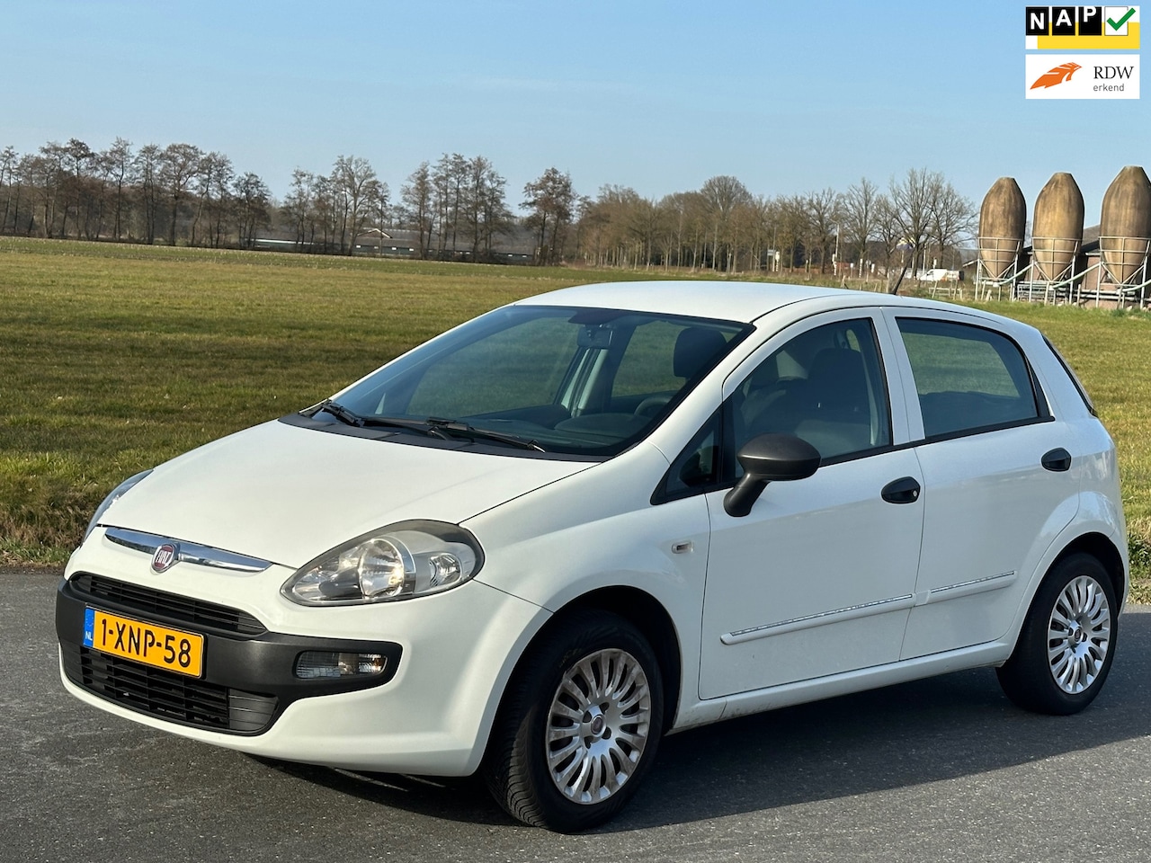 Fiat Punto Evo - 1.4 Dynamic 1.4 Dynamic - AutoWereld.nl