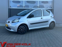 Toyota Aygo - 1.0-12V 5 Deurs Nieuwe APK