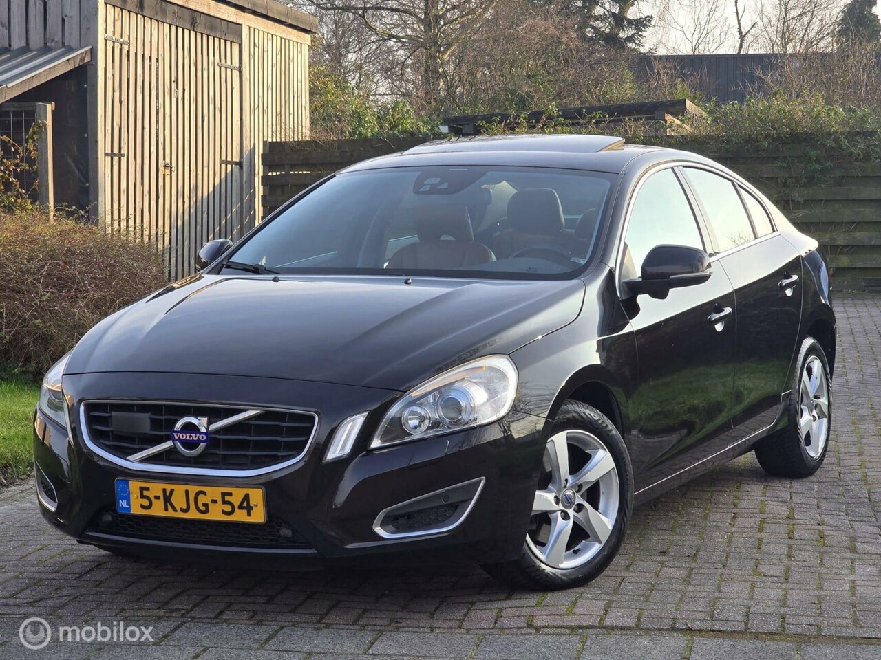 Volvo S60 - 2.0 D4 Summum 2.0 D4 Summum - AutoWereld.nl