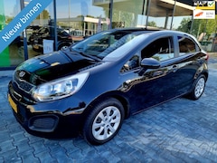 Kia Rio - 1.2 CVVT COMFORT PACK BJ012 5DRS AIRCO NAVI