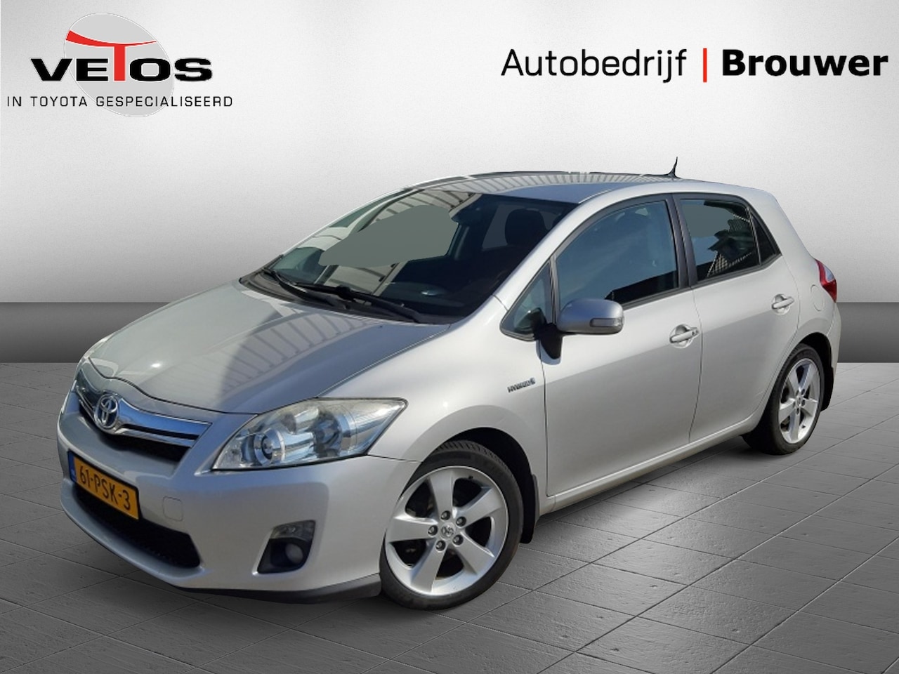 Toyota Auris - 1.8 Full Hybrid Dynamic Business Navigatie/Trekhaak/Camera - AutoWereld.nl