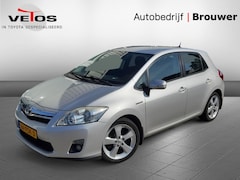 Toyota Auris - 1.8 Full Hybrid Dynamic Business Navigatie/Trekhaak/Camera