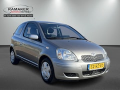 Toyota Yaris - 1.3 VVT-i Sol Automaat