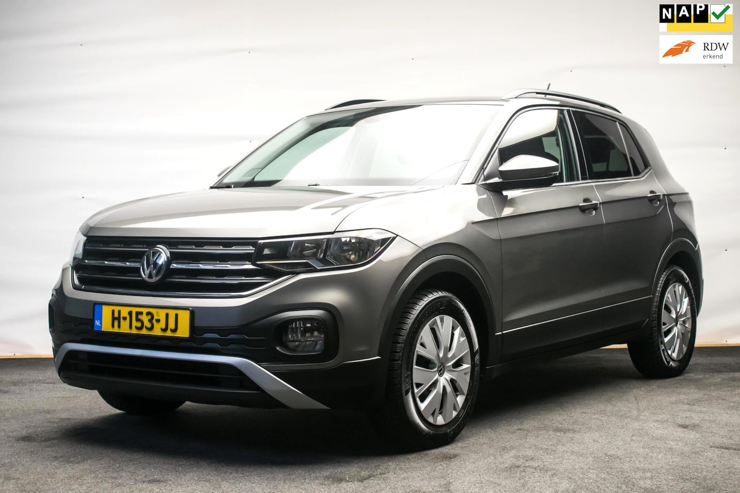 Volkswagen T-Cross - 1.0 TSI Life [ Virtual Cockpit Camera Trekhaak Adaptive Cruise Carplay ] - AutoWereld.nl