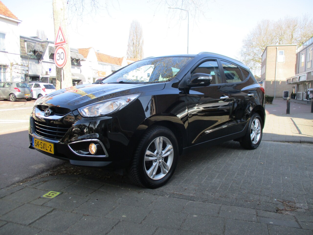 Hyundai ix35 - 2.0i Style 5-drs / AUTOMAAT / AIRCO / TREKHAAK / i.z.g.st / 137dkm - AutoWereld.nl