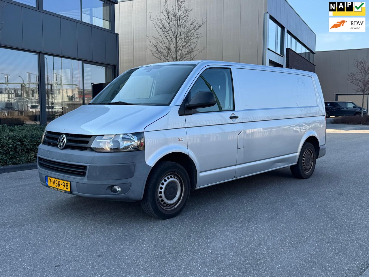 Volkswagen Transporter - 2.0 TDI L2H2 AIRCO/NAP - AutoWereld.nl