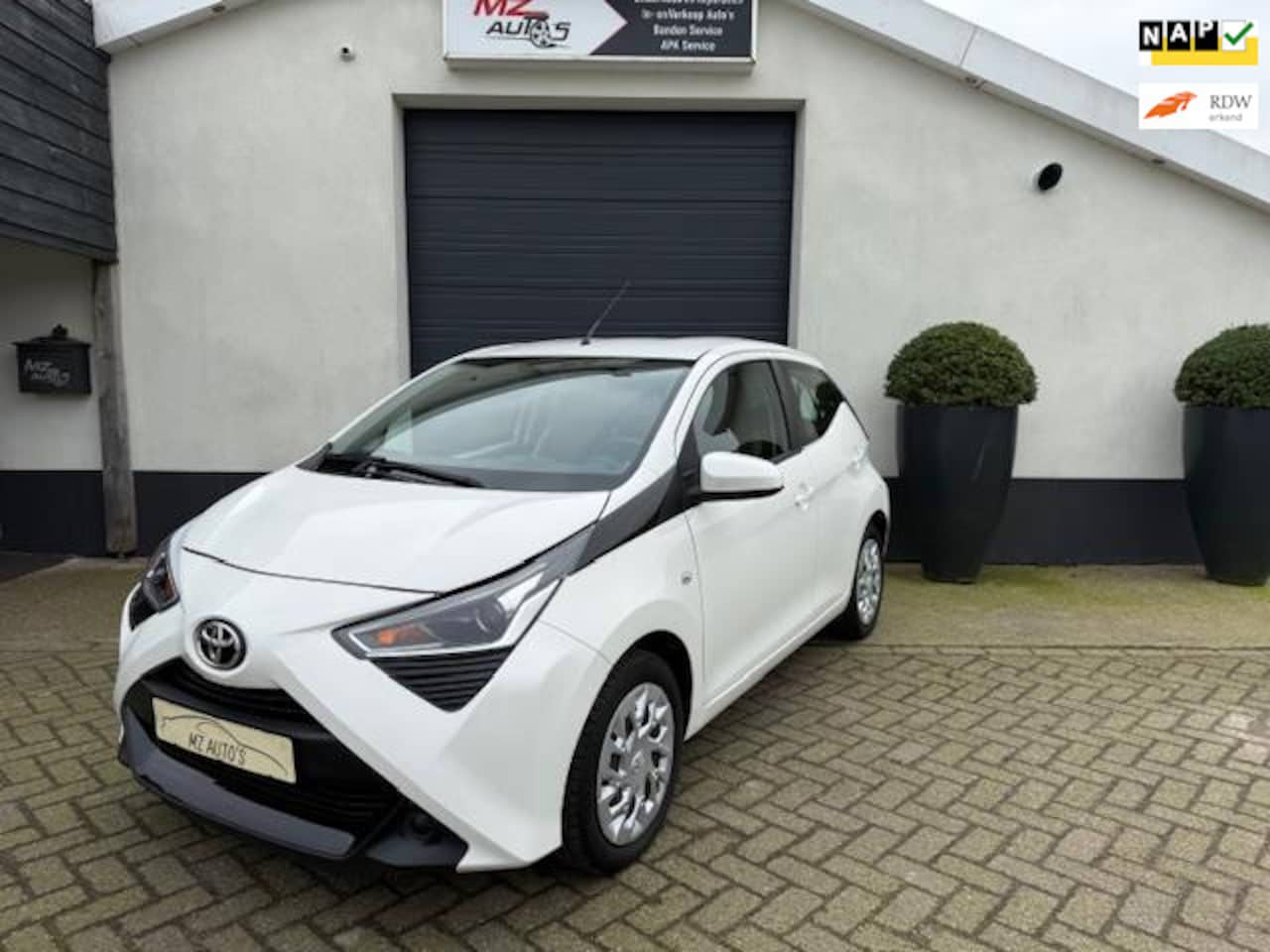 Toyota Aygo - 1.0 VVT-i x 1.0 VVT-i x - AutoWereld.nl