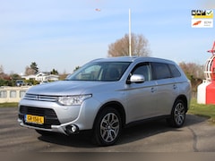 Mitsubishi Outlander - 2.0 PHEV Limited Edition X-Line *Leer *Navi *Camera *Keyless *Dakje