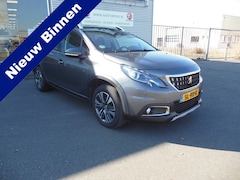 Peugeot 2008 - 1.2 PureTech Allure staat in Hoogeveen