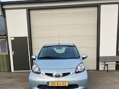 Toyota Aygo - 1.0-12V +