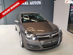 Opel Astra - 1.8 Essentia | NAVI | AIRCO | CRUISE | STOEL.VERVW | APK