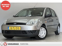 Ford Fiesta - 1.3 Ambiente/ Trekhaak/ 5-Drs/ Airco/ C.V./ Elek. ramen/ Deelbare achterbank/ Radio-CD/ Ge