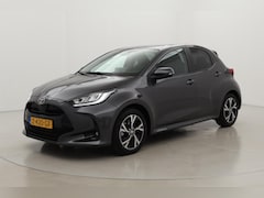 Toyota Yaris - 1.5 Hybrid 115 First Edition | Navigatie | Adaptive Cruise Control | Digitaal instrumenten