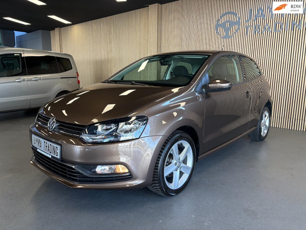 Volkswagen Polo - 1.2 TSI Highline 1.2 TSI Highline , Nieuwe Apk !! - AutoWereld.nl