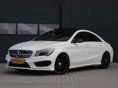 Mercedes-Benz CLA-Klasse - 180 AMG Night Pakket [ panoramadak camera sfeerverlichting stoelverwarming xenon bluetooth