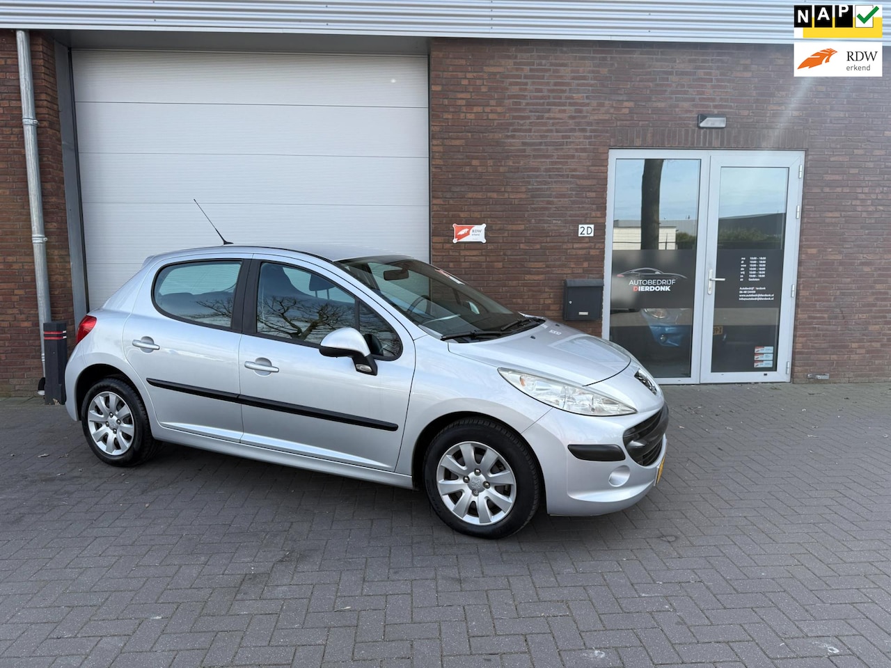 Peugeot 207 - 1.4 VTi Cool 'n Blue|AIRCO|NIEUWE APK - AutoWereld.nl