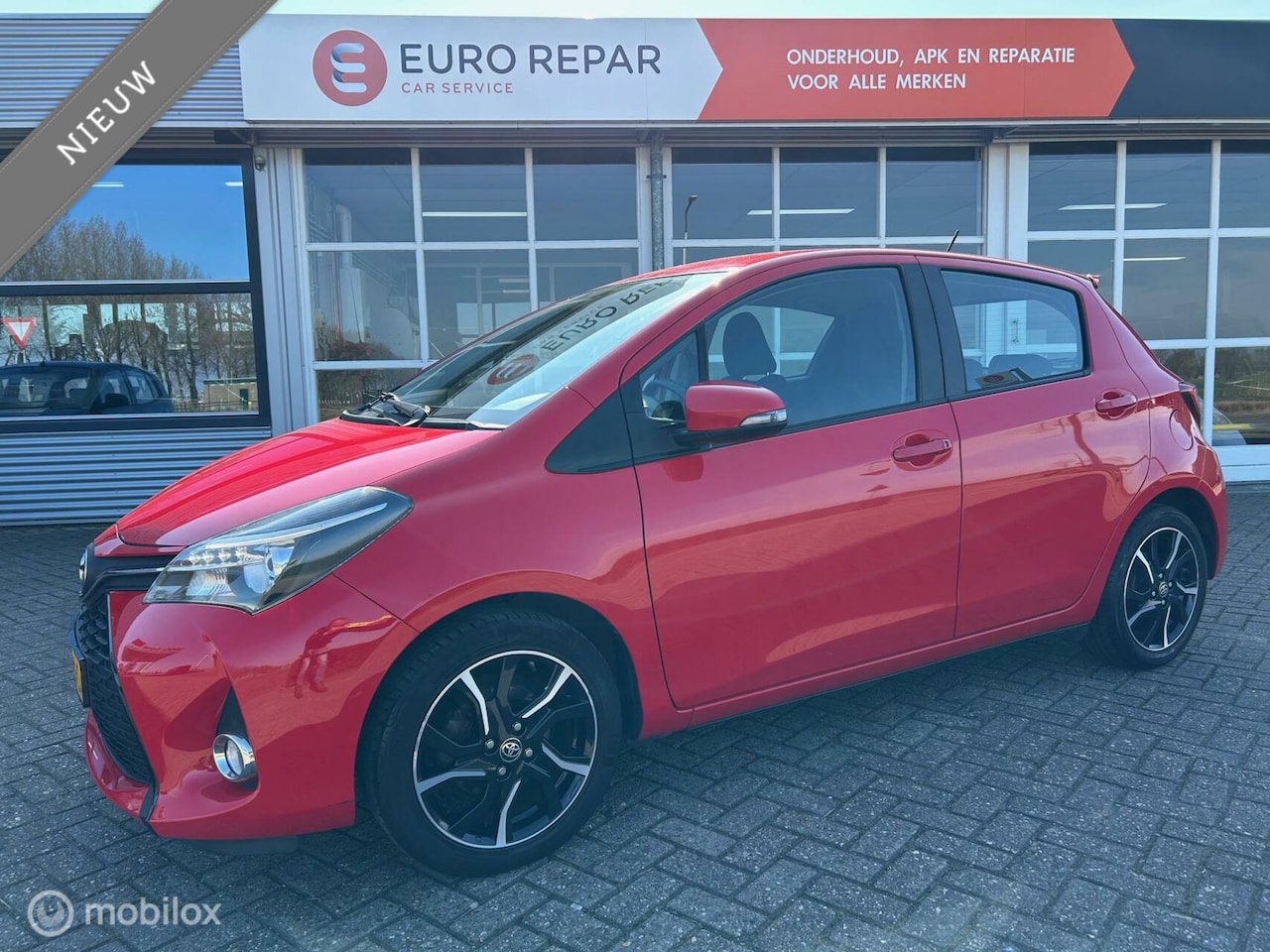 Toyota Yaris - 1.3 VVT-i Dynamic 1.3 VVT-i Dynamic - AutoWereld.nl