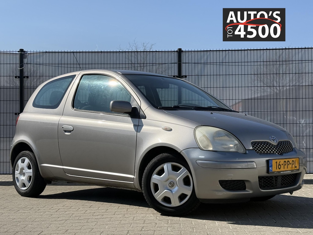 Toyota Yaris - 1.3 VVT-i Sol Automaat! Airco! - AutoWereld.nl