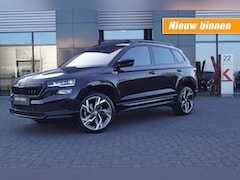 Skoda Karoq - 1.5 TSI DSG Sportline/ Panodak/ Navi/19 LM /Camera/Trekhaak wegk