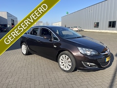 Opel Astra - 1.4 Turbo Cosmo