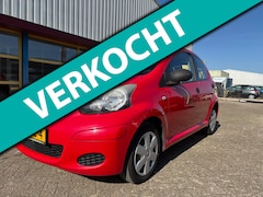 Toyota Aygo - 1.0-12v AIRCO apk t/m 29-4-2026