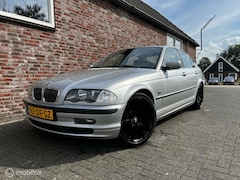 BMW 3-serie - 323i Executive