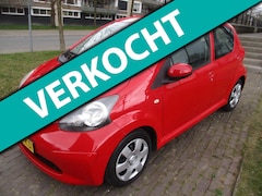 Toyota Aygo - 1.0-12V +ORG 56496KM//GEEN IMPORT AUTO MAAR ORG NEDERLANDS//BOEKJES ERBIJ//