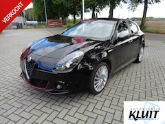 Alfa Romeo Giulietta - 1.4 Turbo Super Xenon Stoelverwarming 1e eig