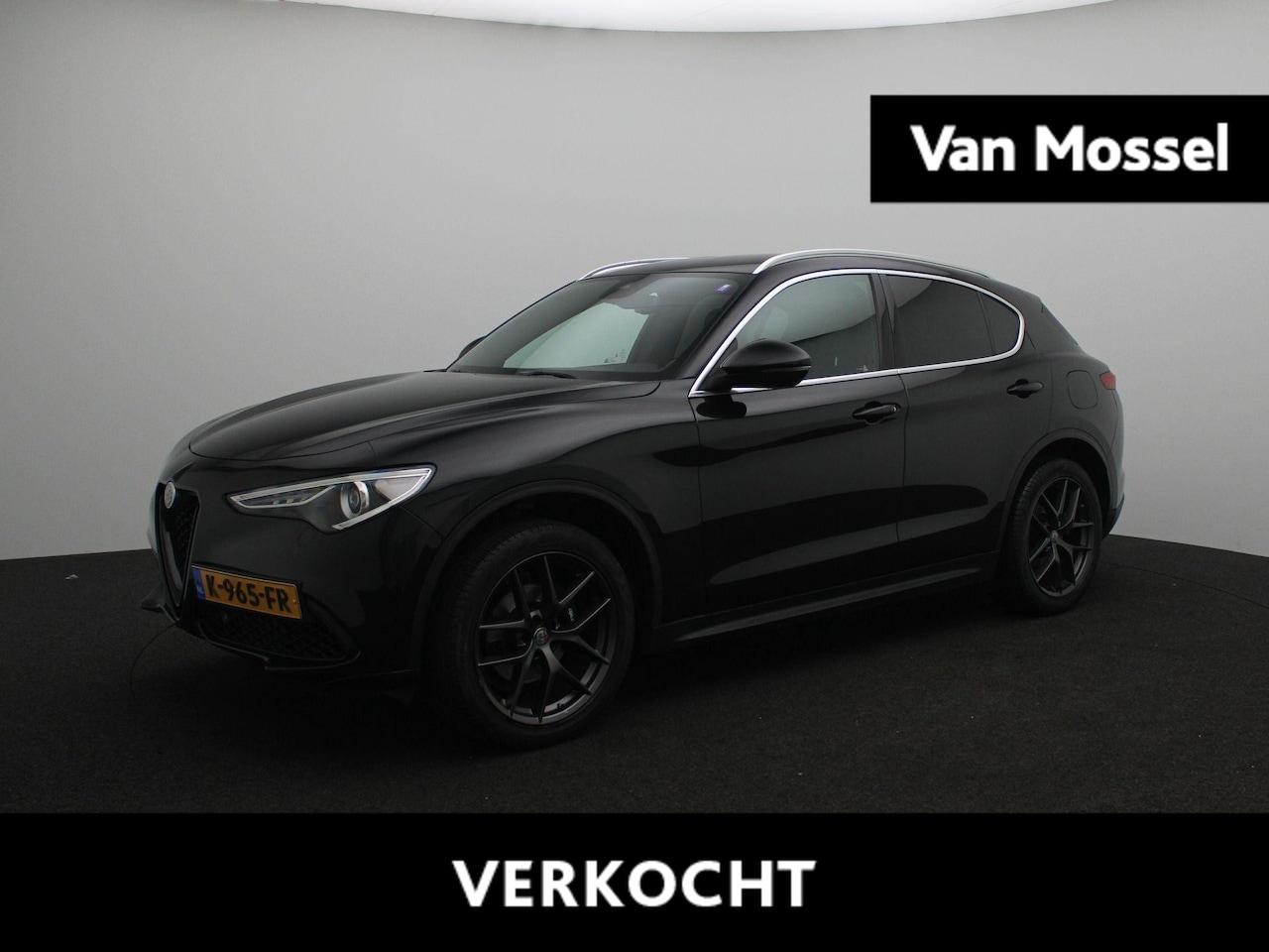 Alfa Romeo Stelvio - 2.0 T AWD Special Edition | Winter pakket | Leder | Navi | Camera | - AutoWereld.nl