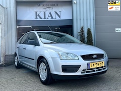 Ford Focus - 1.6-16V Champion 5 deurs