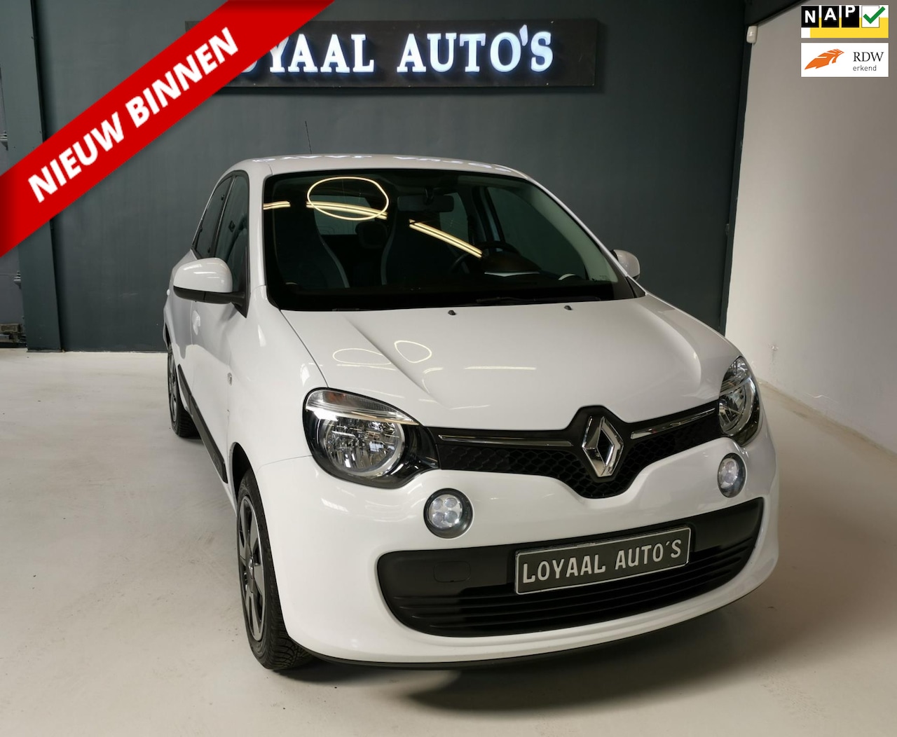 Renault Twingo - 1.0 SCe Collection | AIRCO | CRUISE | ELEK.RAMEN | NAP | APK. - AutoWereld.nl