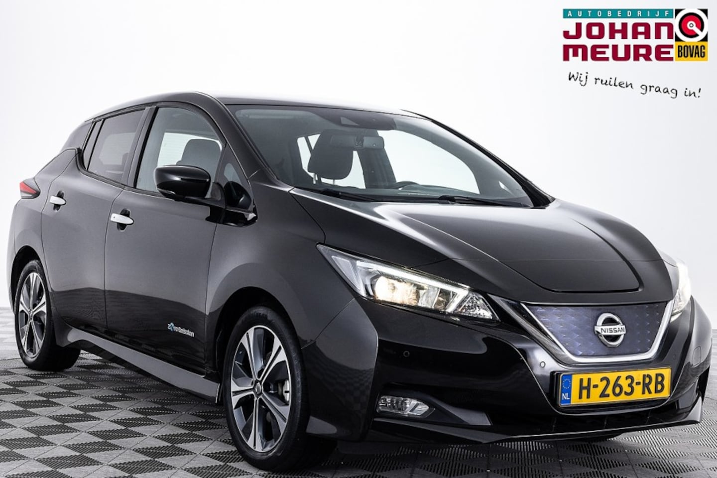 Nissan LEAF - N-Connecta 40 kWh ✅ 1e Eigenaar . - AutoWereld.nl