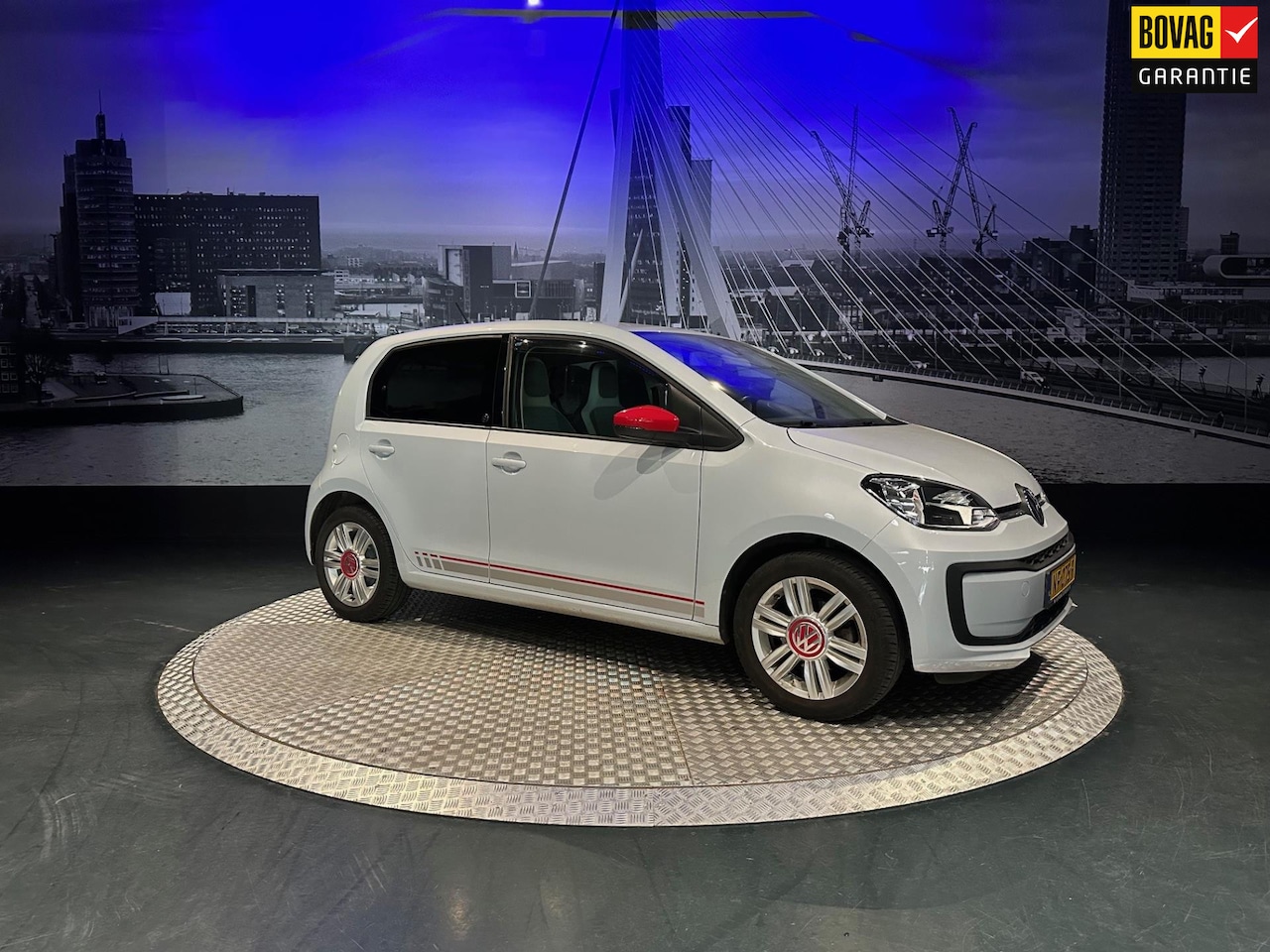 Volkswagen Up! - 1.0 BMT up! beats *1e Eigenaar*Winterset beschikbaar* - AutoWereld.nl