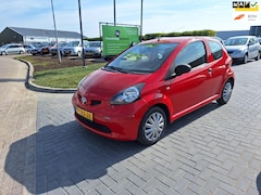 Toyota Aygo - 1.0-12V / Zeer goede auto / APK maart 2026