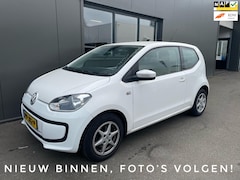 Volkswagen Up! - 1.0 take up BlueMotion / Radio / Lichtmetalen Velgen