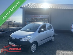 Hyundai i10 - 1.1 Active "ZUINIGE HOOGZITTER"