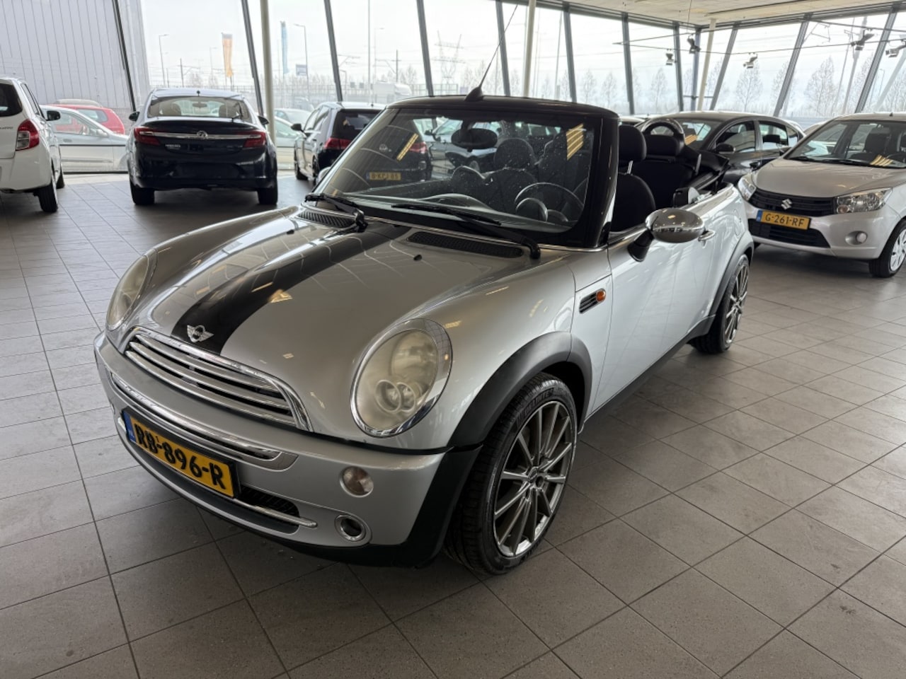 MINI Cabrio - 1.6 Cooper Pepper Mini 1.6 Cooper Pepper - AutoWereld.nl