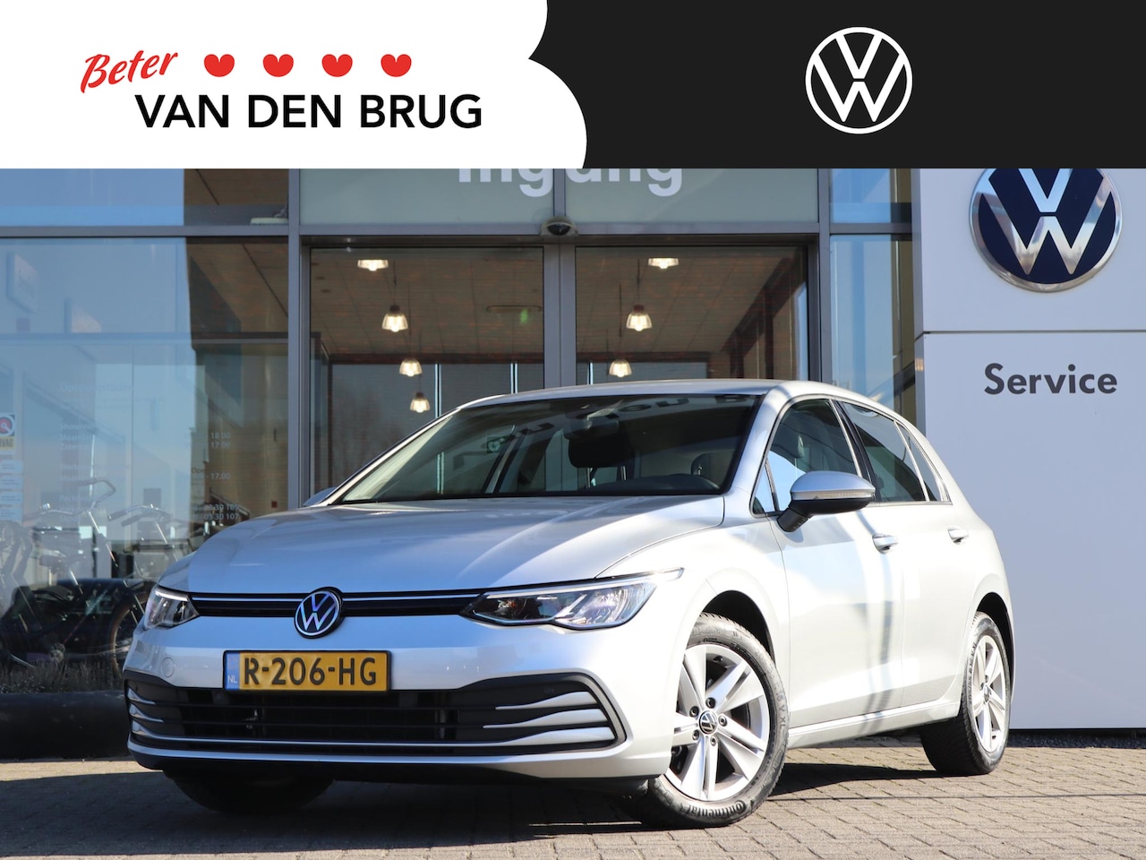 Volkswagen Golf - 1.0 TSI 110 pk Life Business | Navigatie | App Connect | Bestuurdersstoel met Massage | LE - AutoWereld.nl