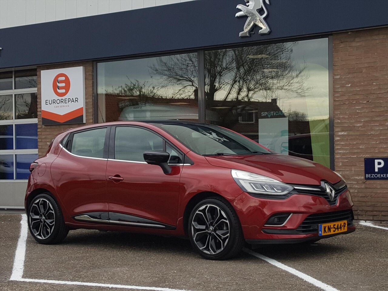 Renault Clio - TCe 120pk S&S Intens | Navigatie | Bluetooth | Cruise & Climate Control | Parkeercamera ac - AutoWereld.nl