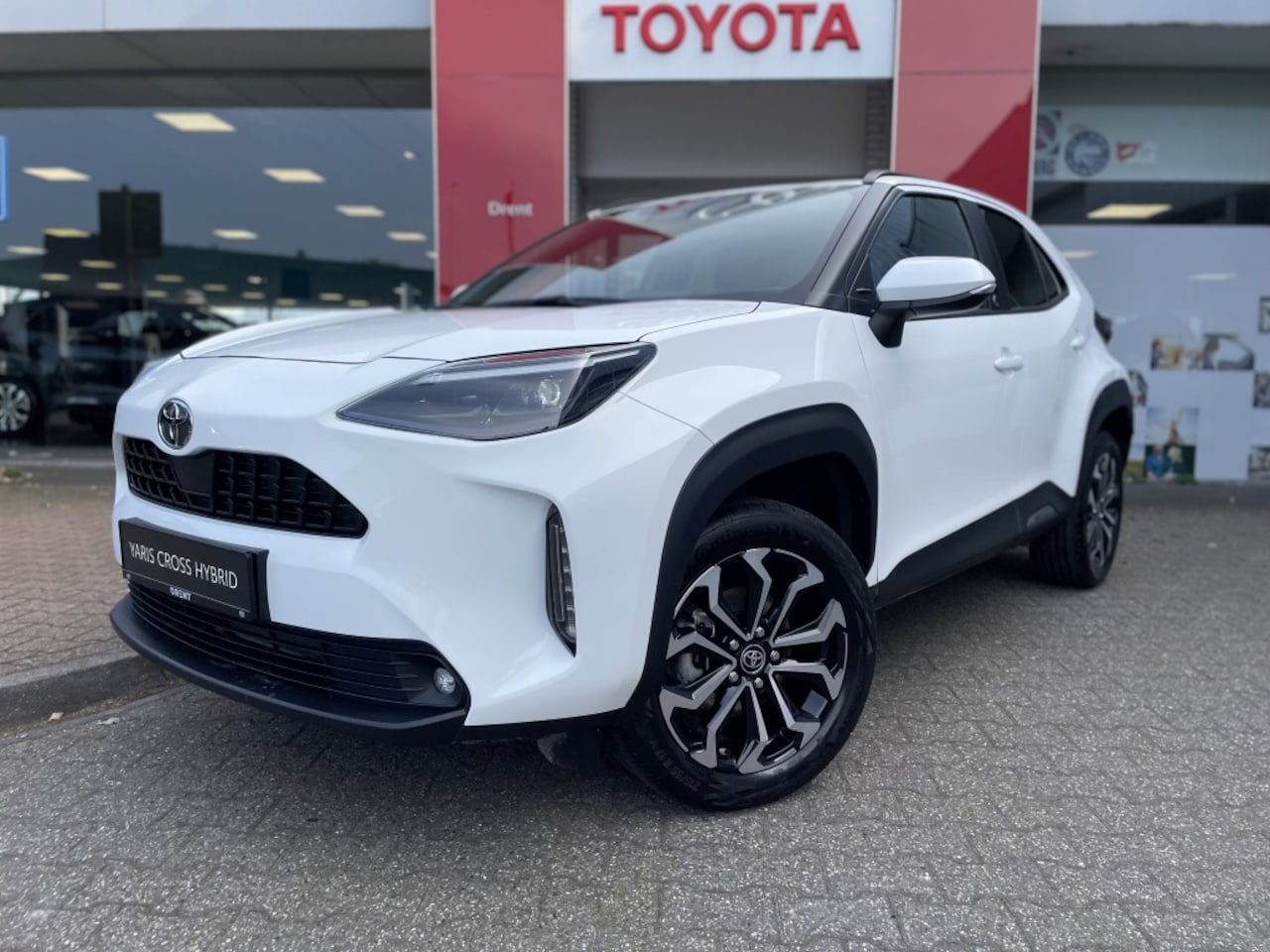 Toyota Yaris Cross - 1.5 Hybrid 130 Dynamic | Navi | Keyless Entry & Start | Stoelver - AutoWereld.nl