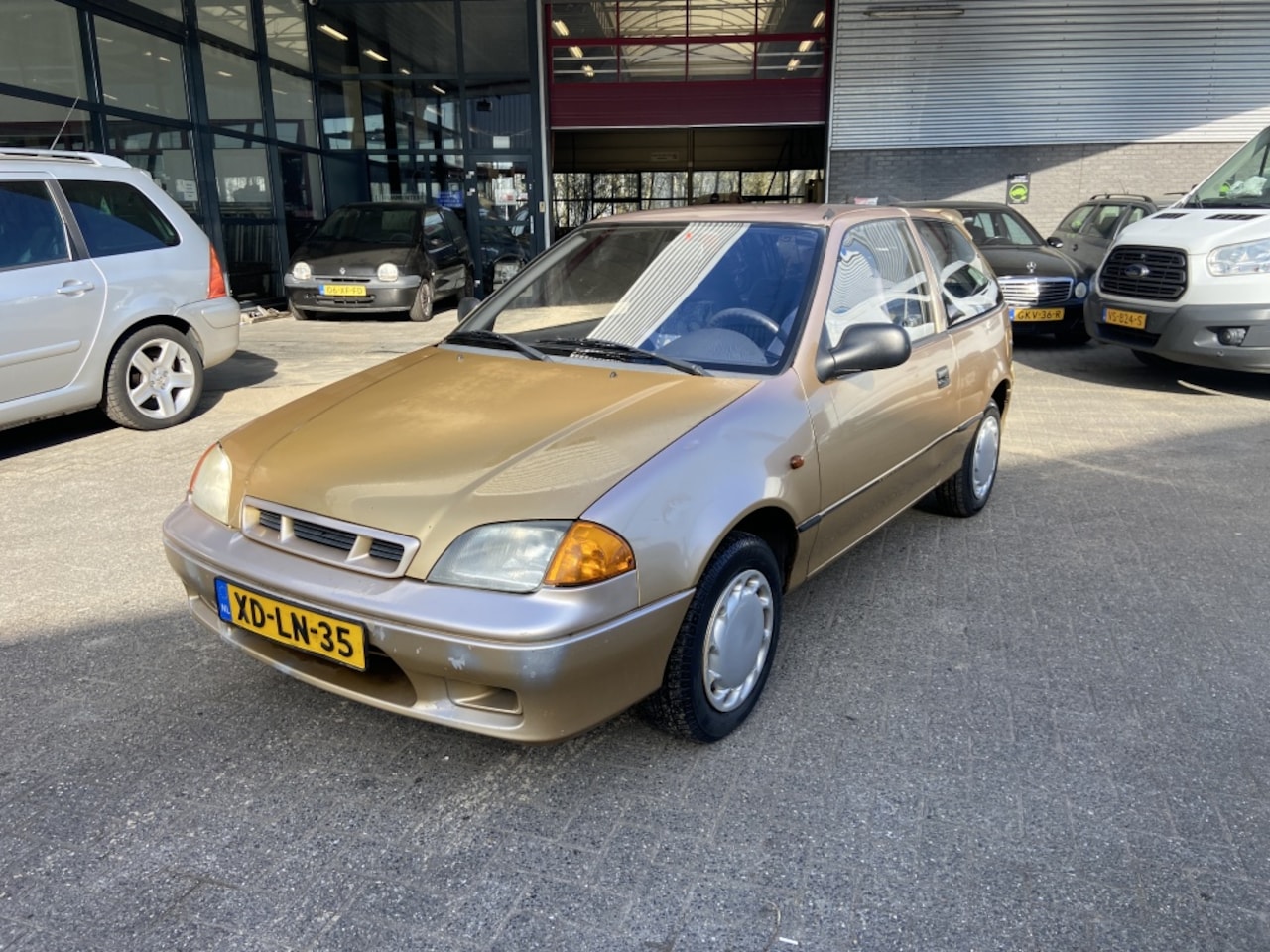 Suzuki Swift - 1.0 GLS Fortune 1.0 GLS Fortune - AutoWereld.nl