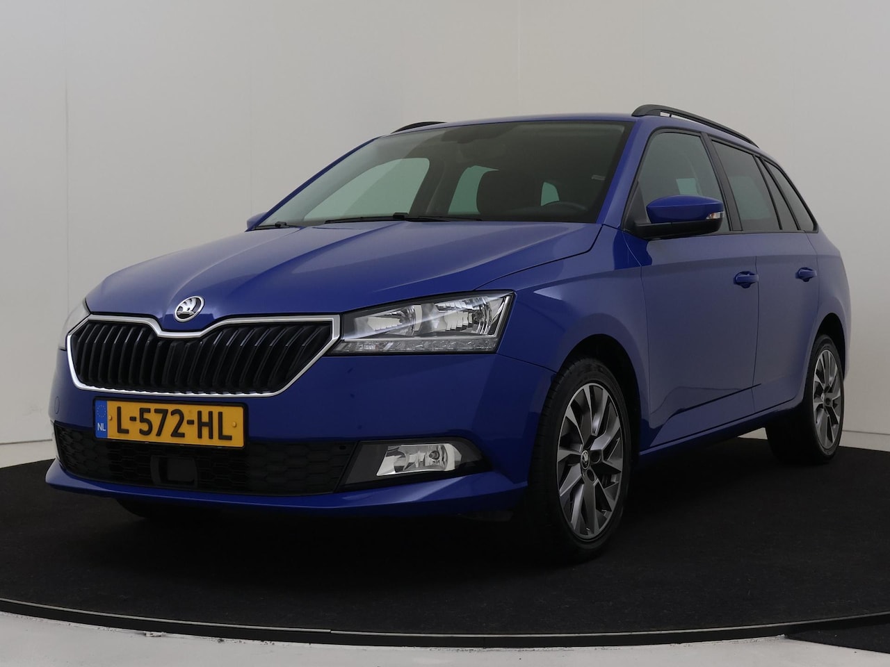 Skoda Fabia Combi - 1.0 TSI Business Edition | Keyless | Navigatie | Cruise control | CarPlay | Climate contro - AutoWereld.nl