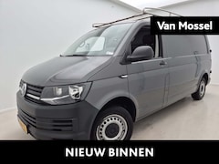 Volkswagen Transporter - 2.0 TDI L2H1 Trendline | Cruise control | Parkeerhulp achter | Trekhaak | Imperiaal | Radi