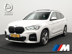 BMW X1 - xDrive25e M Sport Plug in Hybrid PHEV | Afneembare Trekhaak | Panodak | Adaptive Cruise |